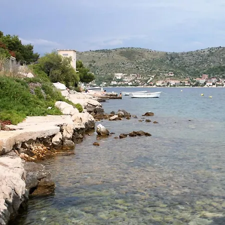 With A Parking Space Rogoznica - 21200 Apartment Rogoznica (Sibenik-Knin)